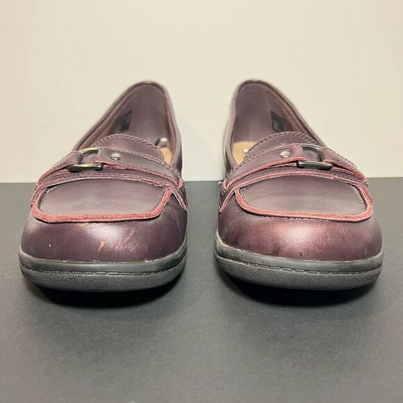 Womens CLARKS Collection Ashland Burgundy Slip On Loafers / Size 8 Medium - Picture 2 of 8